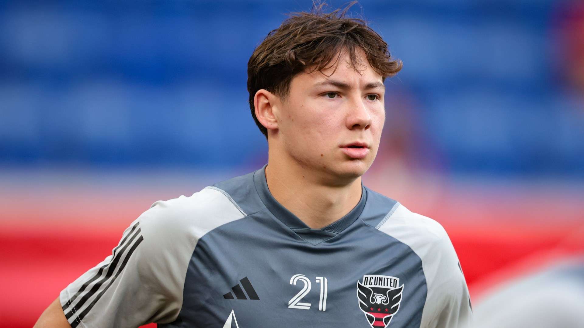 這一理念尤 這一理念尤